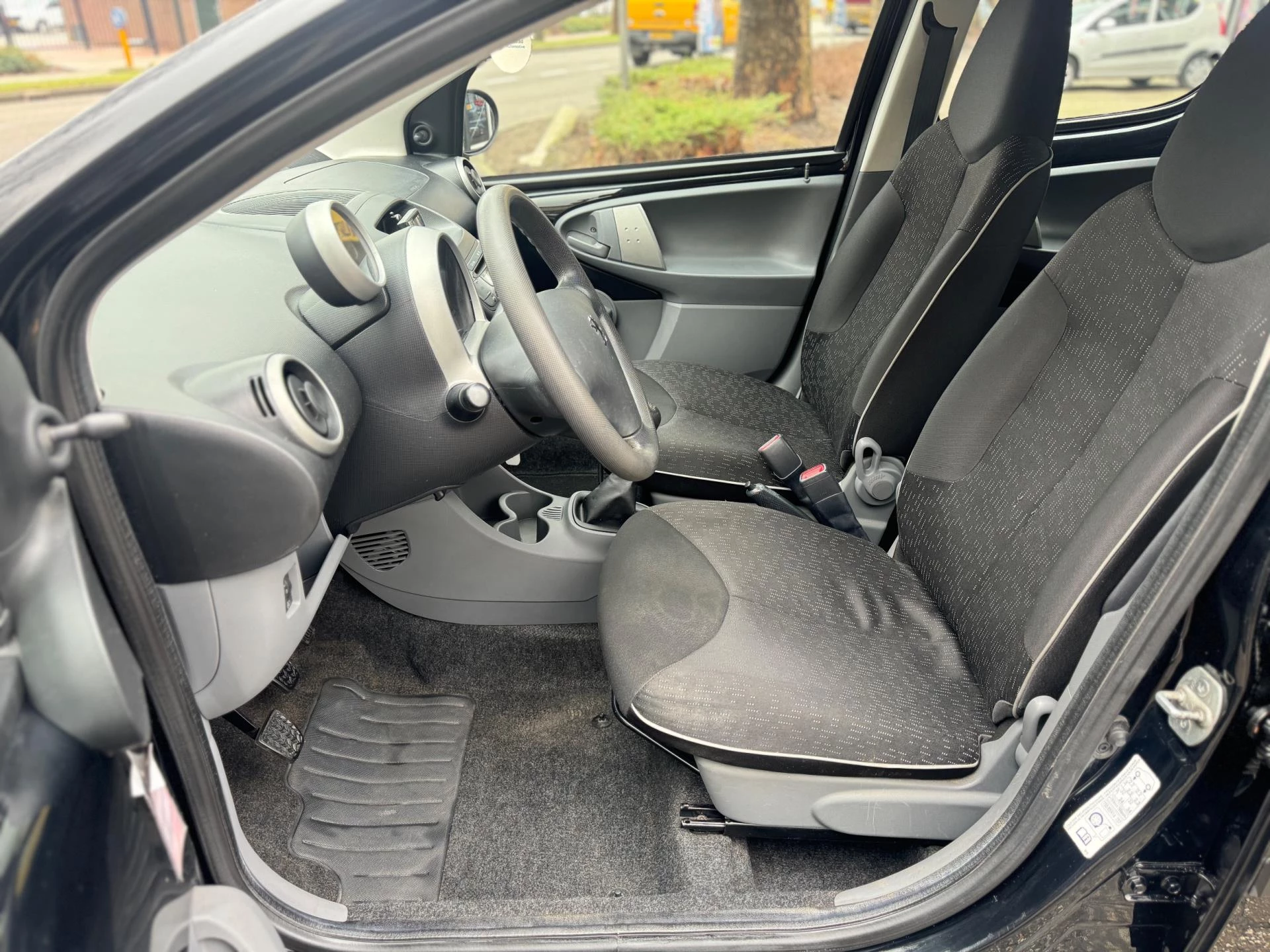 Hoofdafbeelding Peugeot 107