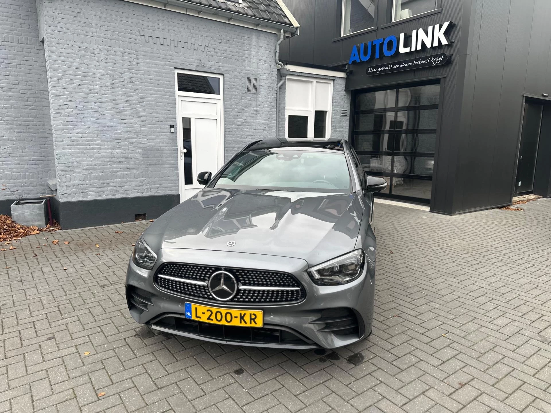 Hoofdafbeelding Mercedes-Benz E-Klasse