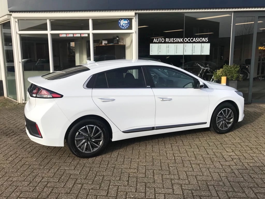 Hoofdafbeelding Hyundai IONIQ