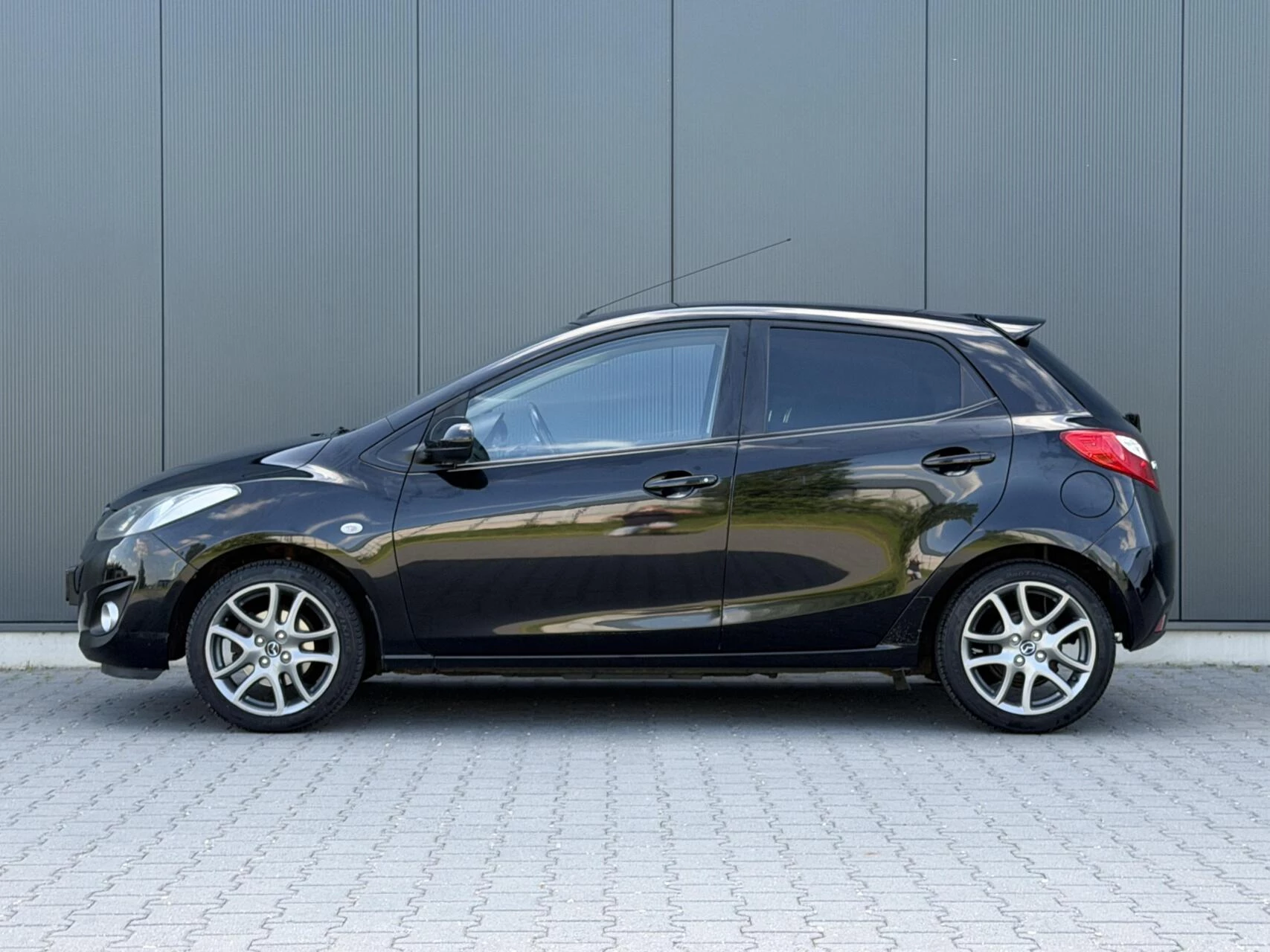 Hoofdafbeelding Mazda 2
