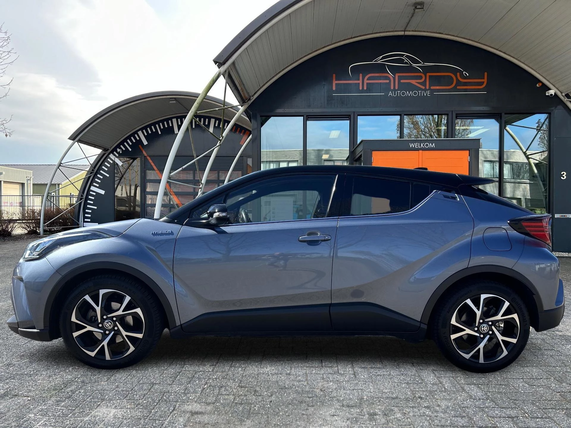 Hoofdafbeelding Toyota C-HR