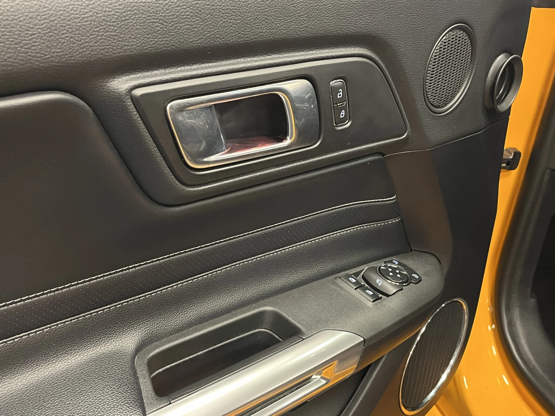 Hoofdafbeelding Ford Mustang