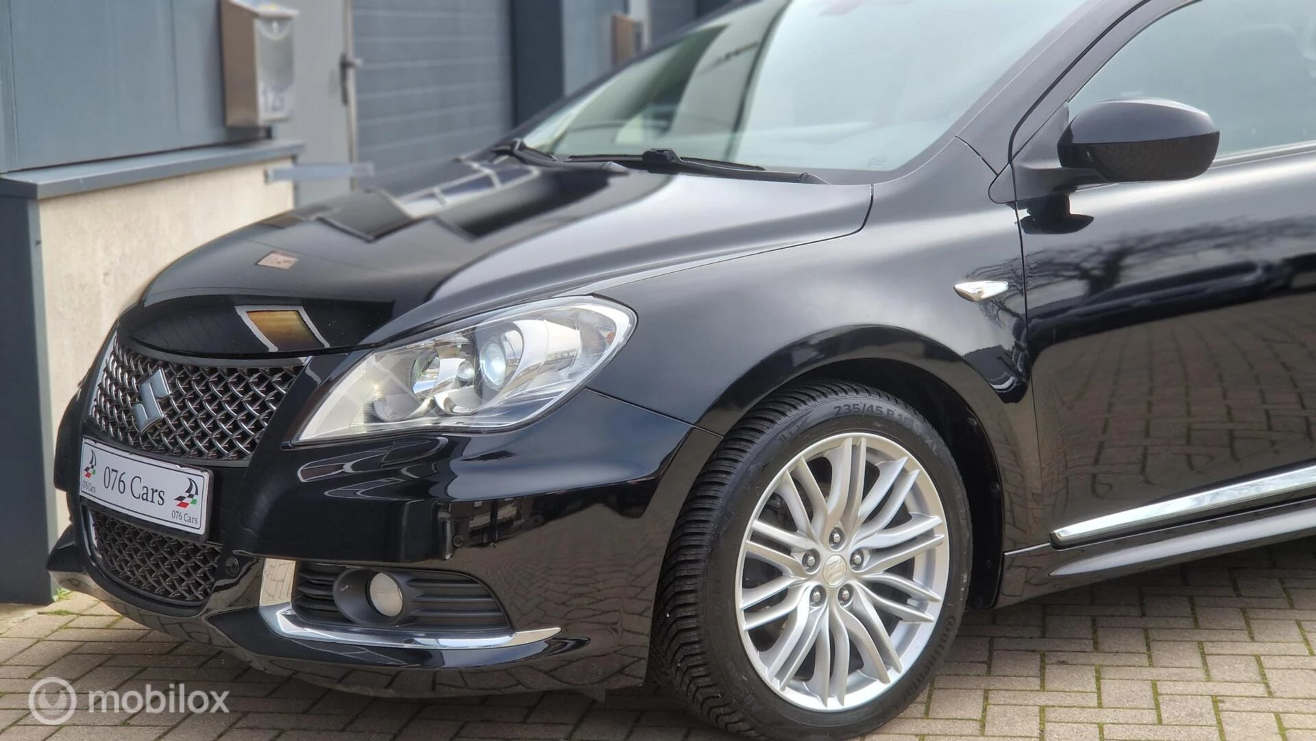 Hoofdafbeelding Suzuki Kizashi