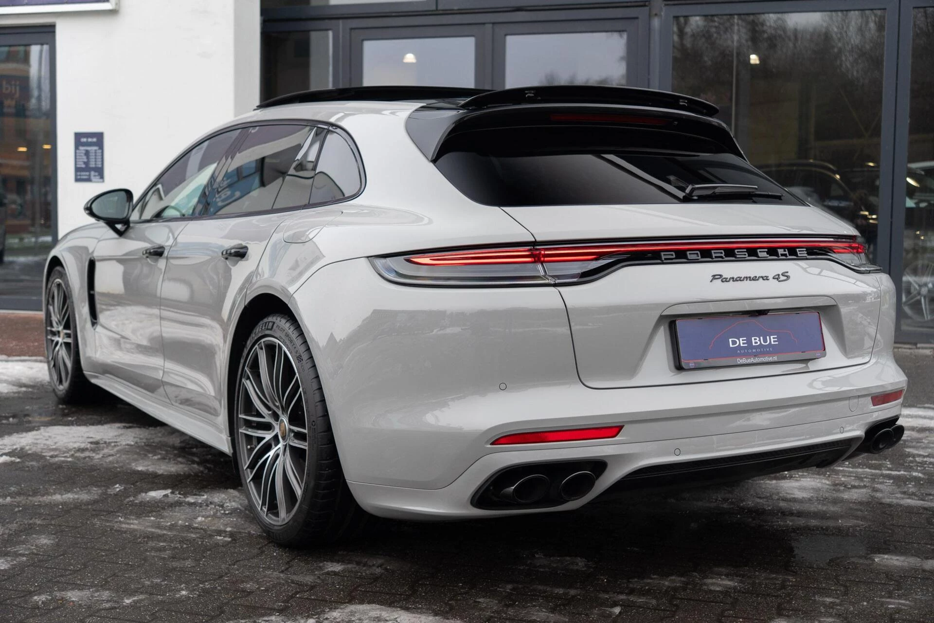 Hoofdafbeelding Porsche Panamera