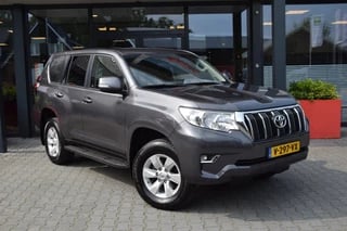 Toyota Land Cruiser Landcruiser 150 2.8 D-4D 5DRS COUNTRY A/T VAN