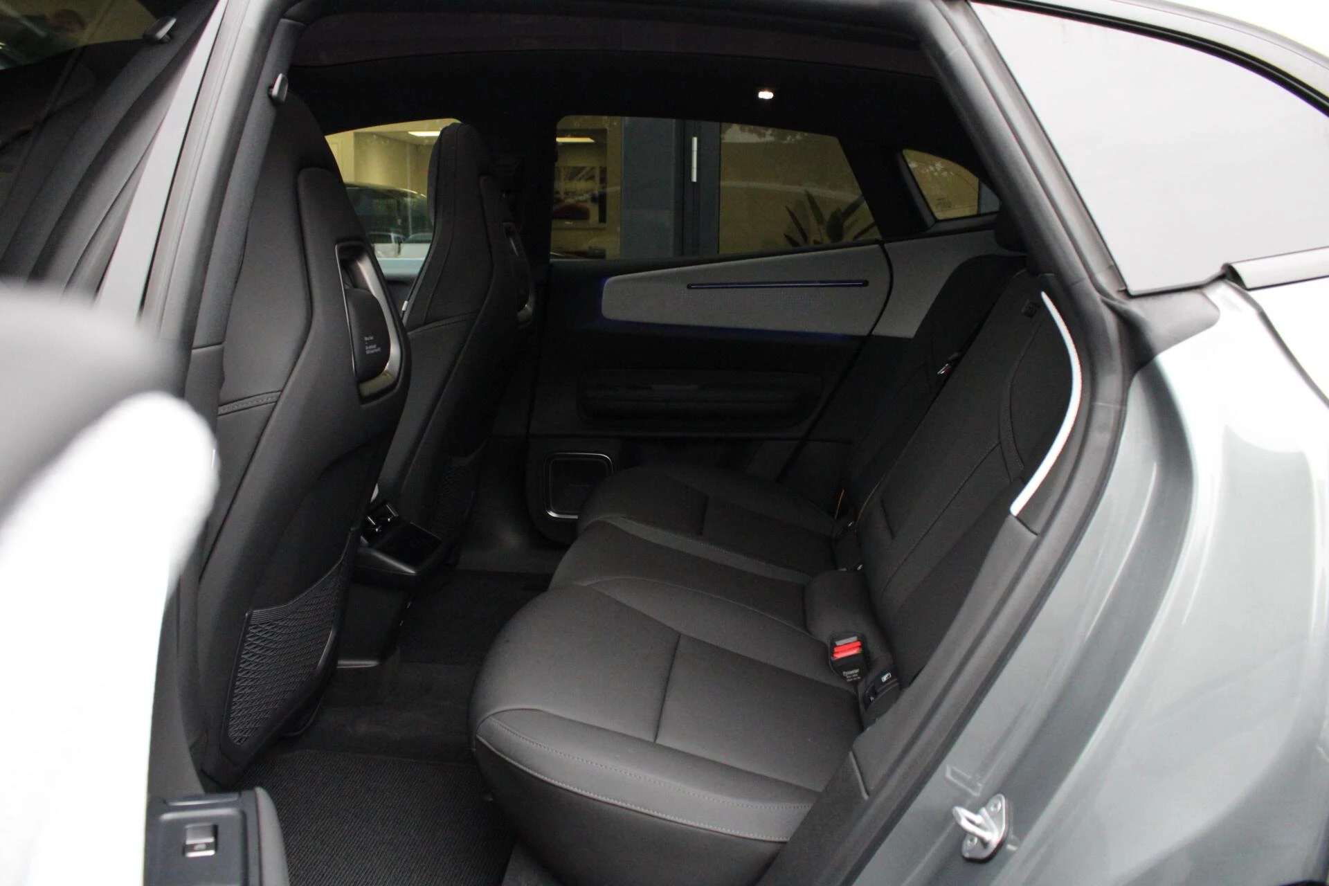 Hoofdafbeelding Polestar 4