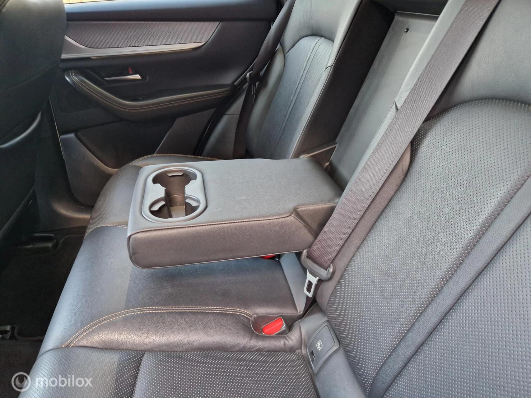 Hoofdafbeelding Mazda CX-60