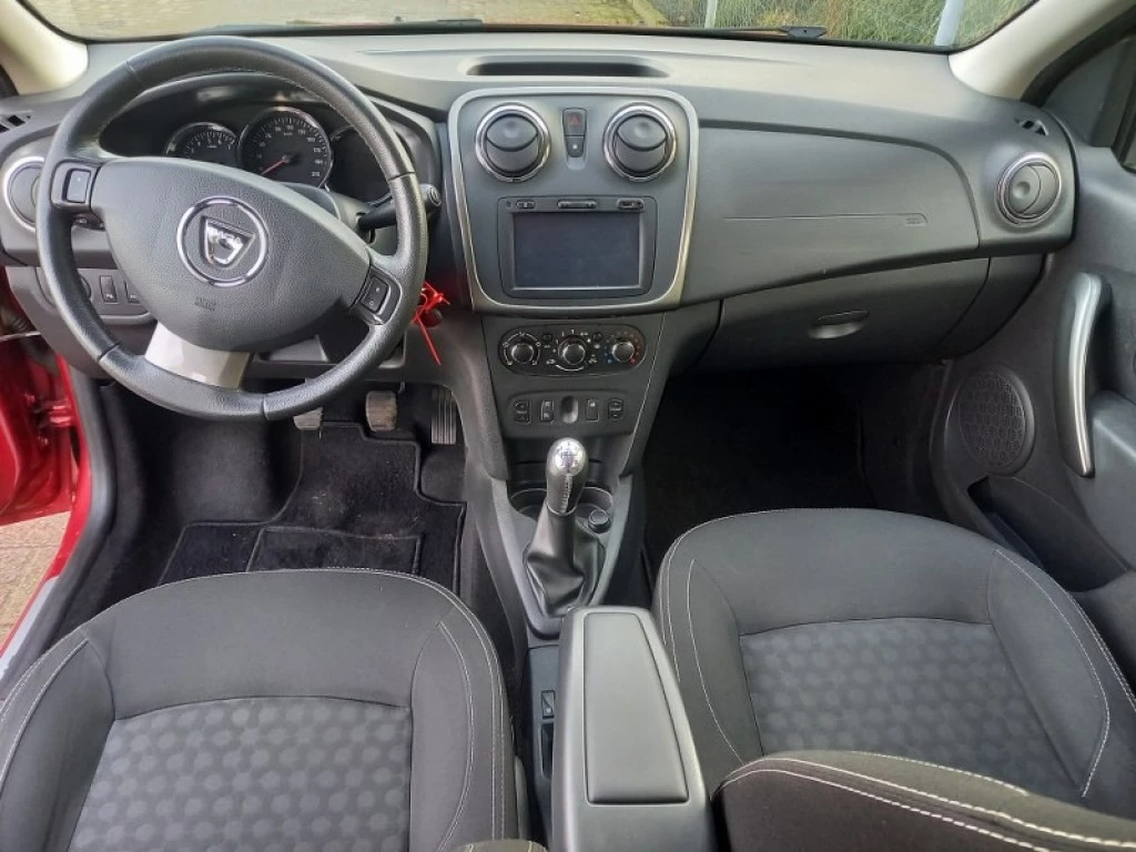 Hoofdafbeelding Dacia Logan