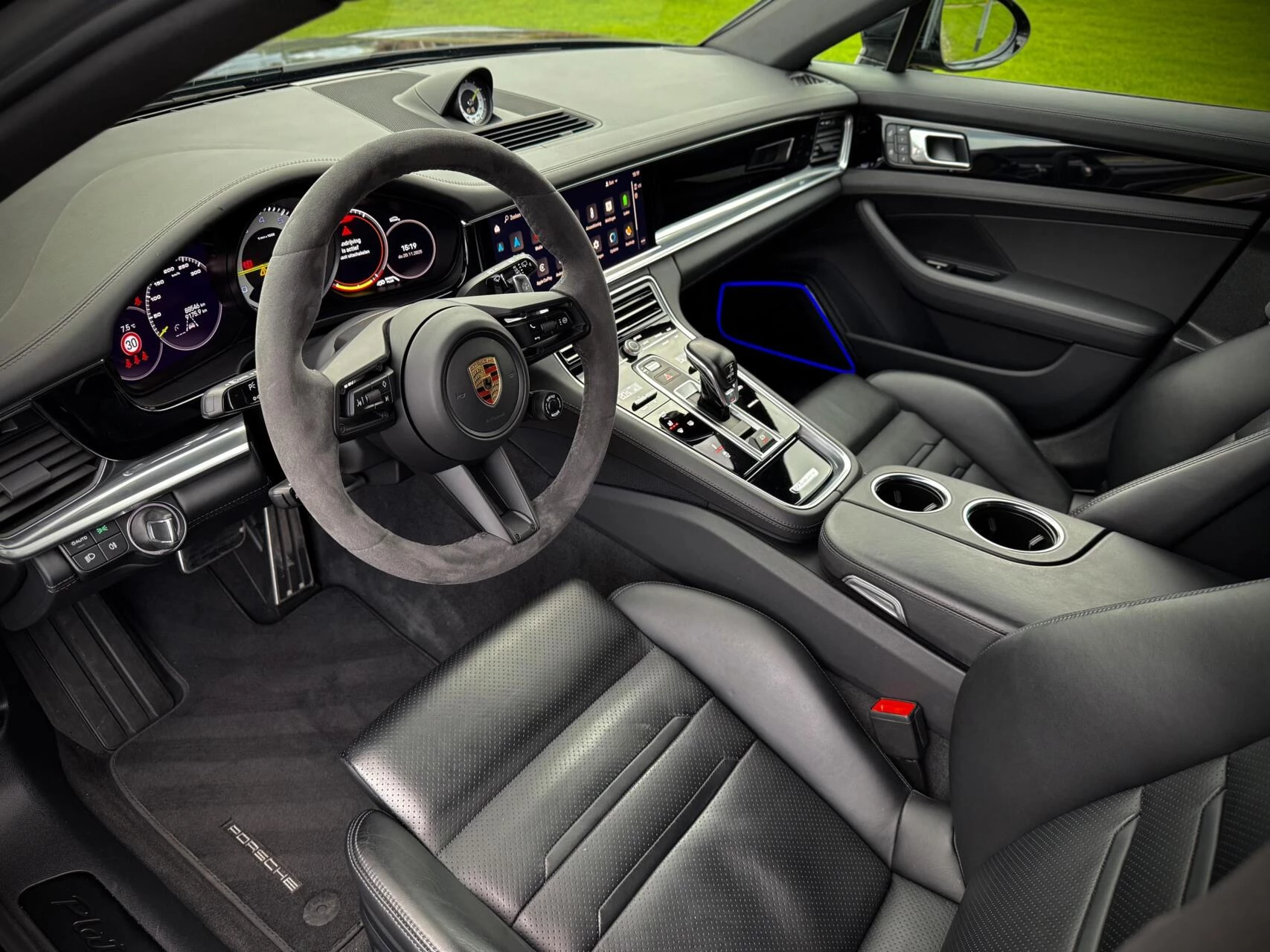 Hoofdafbeelding Porsche Panamera