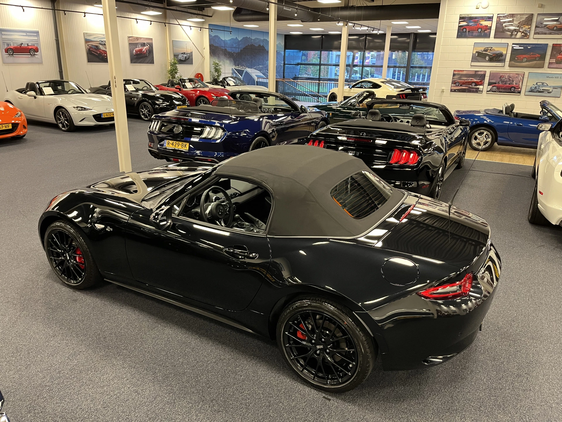 Hoofdafbeelding Mazda MX-5