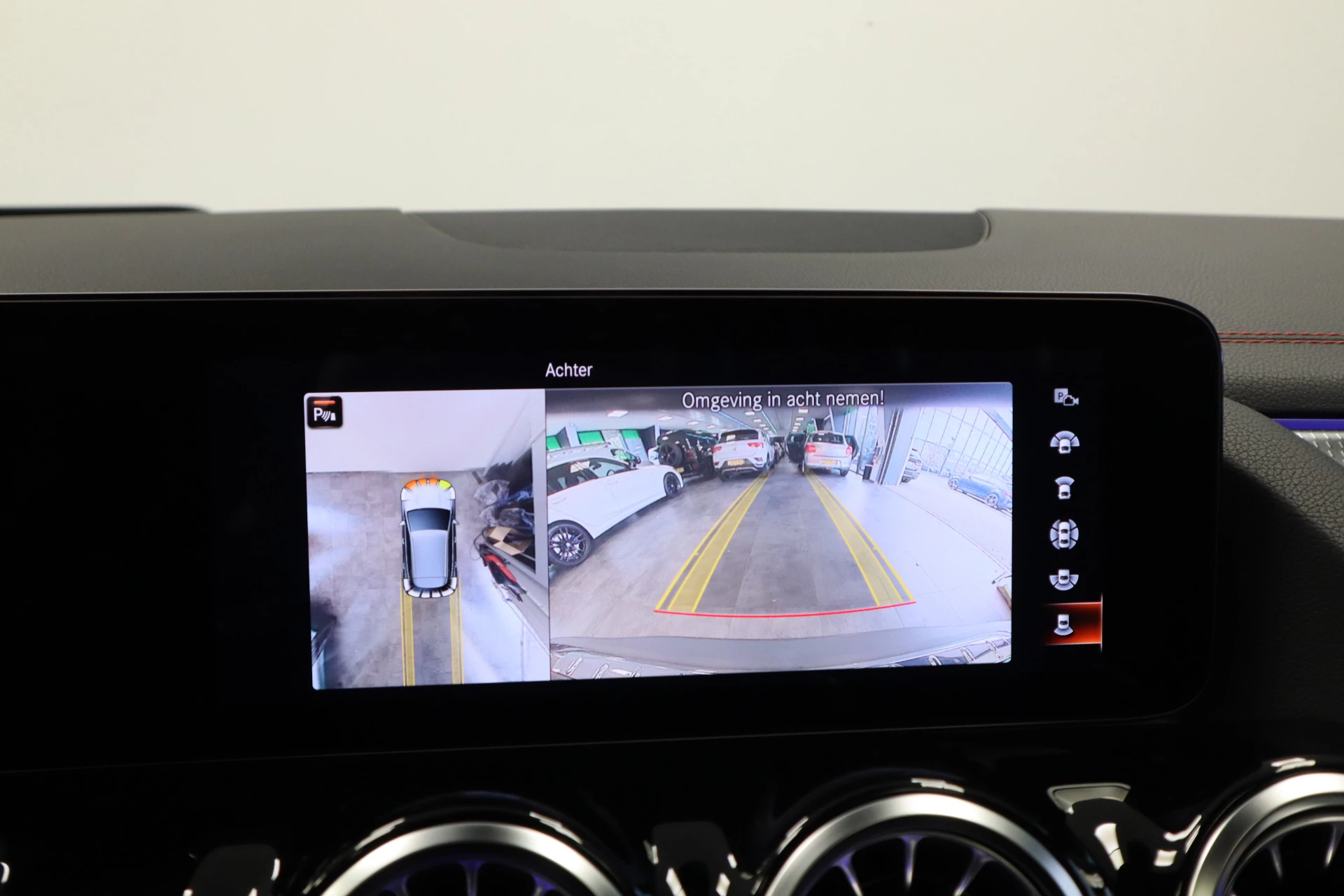 Hoofdafbeelding Mercedes-Benz EQA