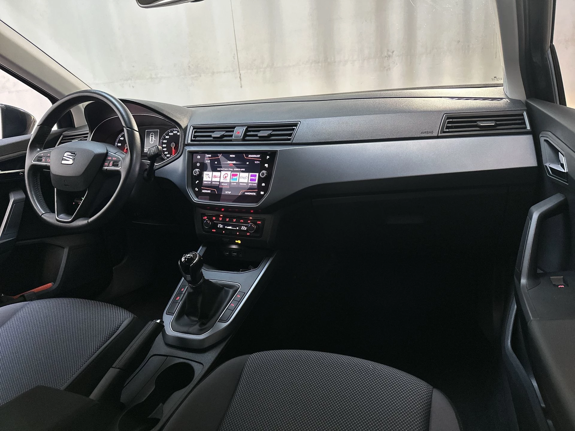 Hoofdafbeelding SEAT Arona