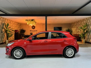 Hoofdafbeelding Kia Rio Kia Rio 1.0 T-GDi MHEV DynamicPlusLine Garantie Luxe Dealerondh Trekhaak Carplay Navi Camera Stoel/Stuur Verwarming Rijklaar