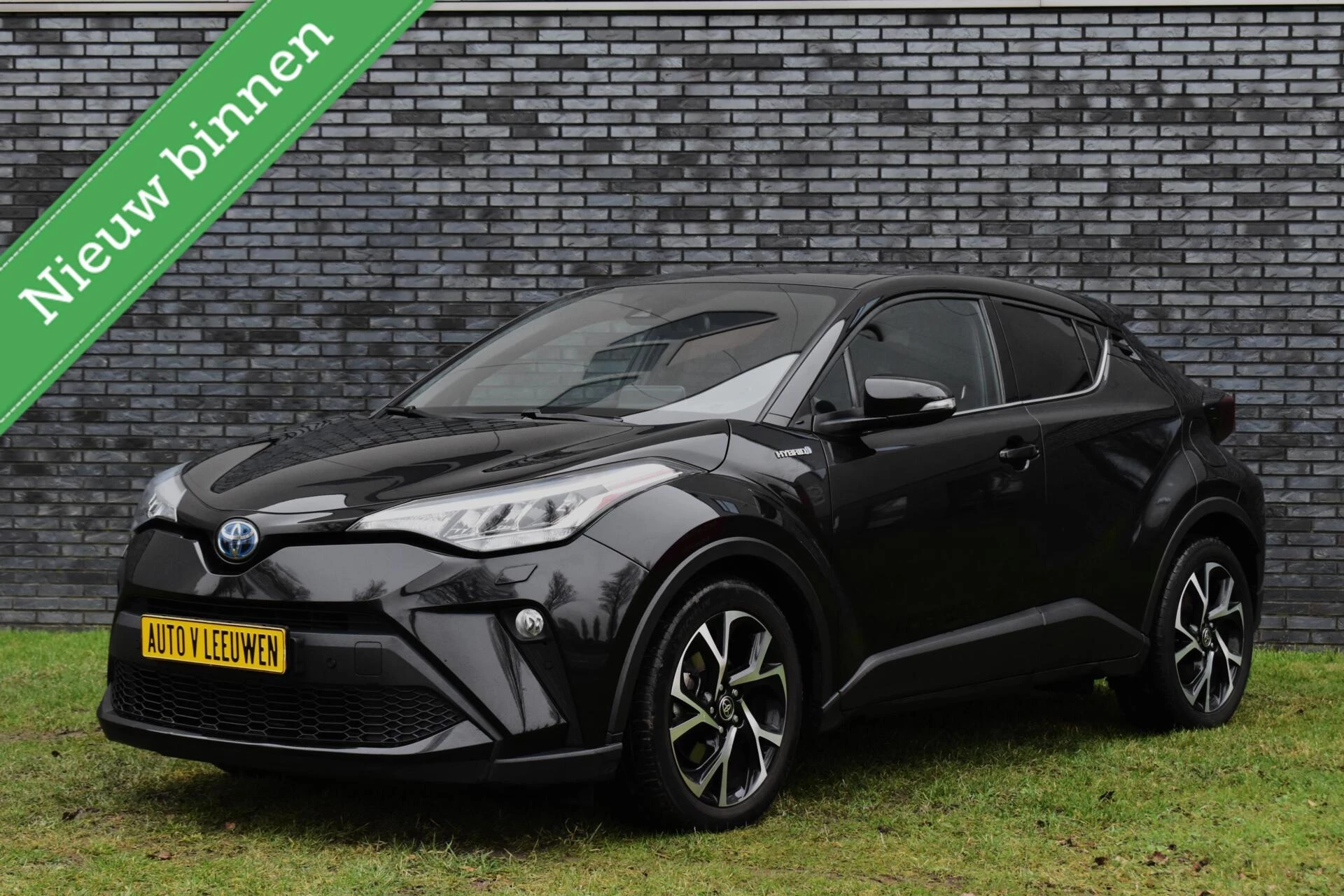 Hoofdafbeelding Toyota C-HR