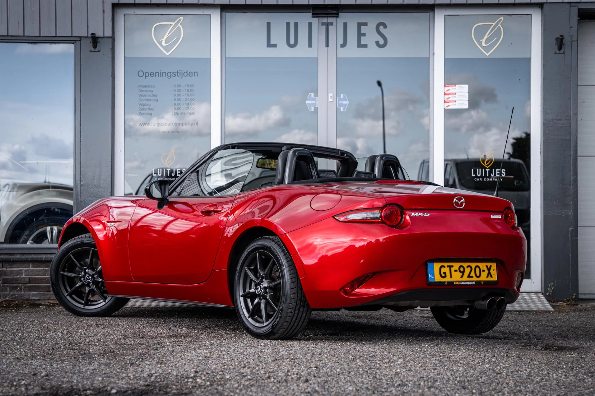 Hoofdafbeelding Mazda MX-5
