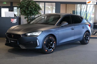 Hoofdafbeelding CUPRA Leon CUPRA Leon 1.4 e-Hybrid VZ Copper 245 Pk Matt Led Leder Navi Cam