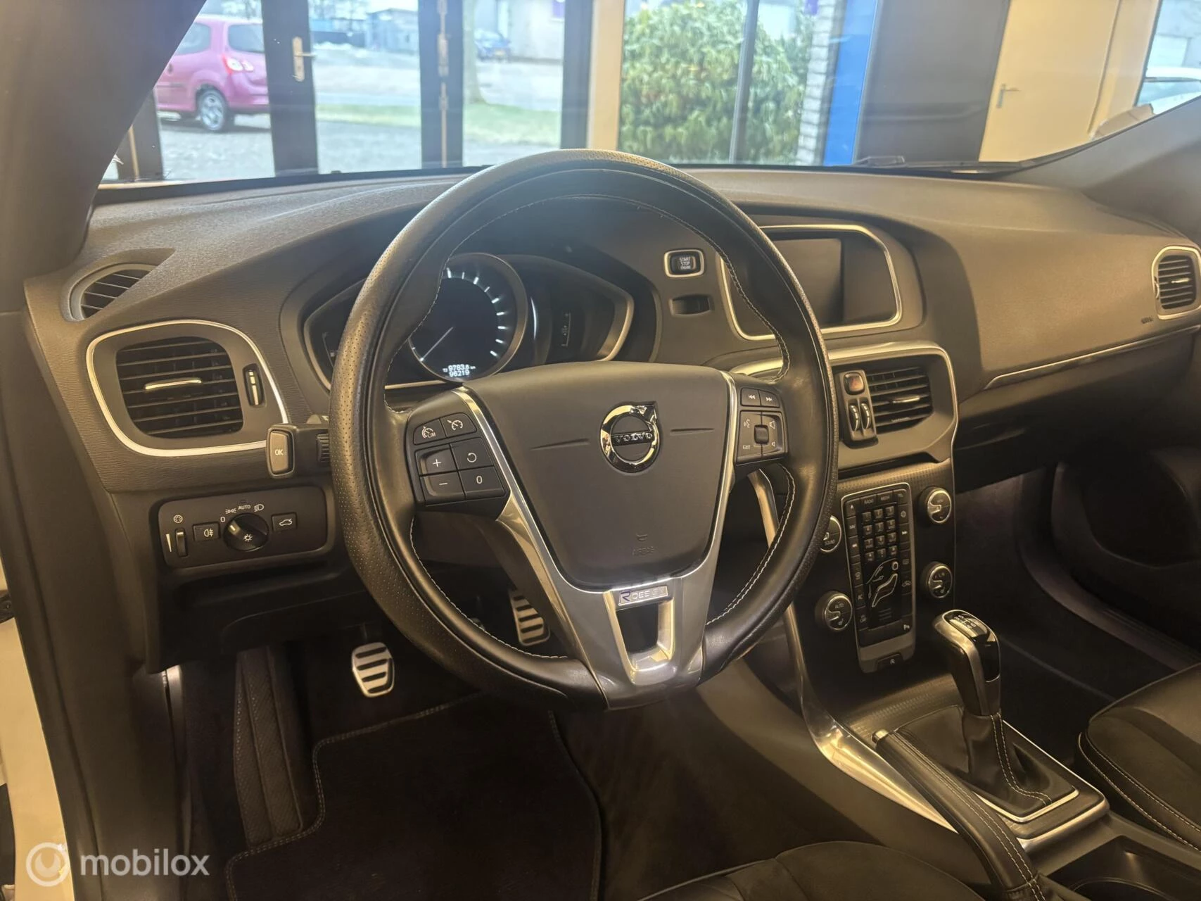 Hoofdafbeelding Volvo V40