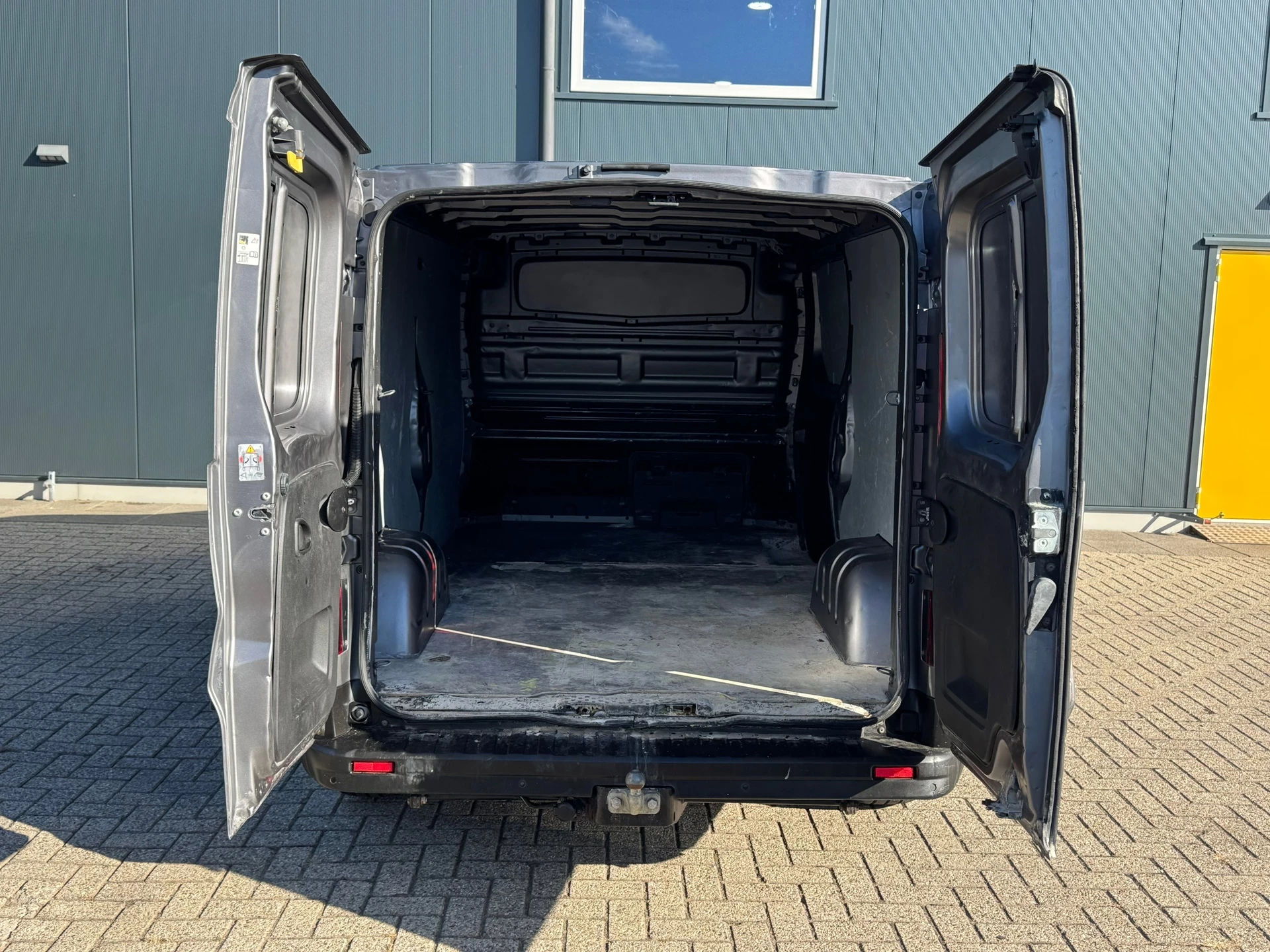 Hoofdafbeelding Nissan NV300