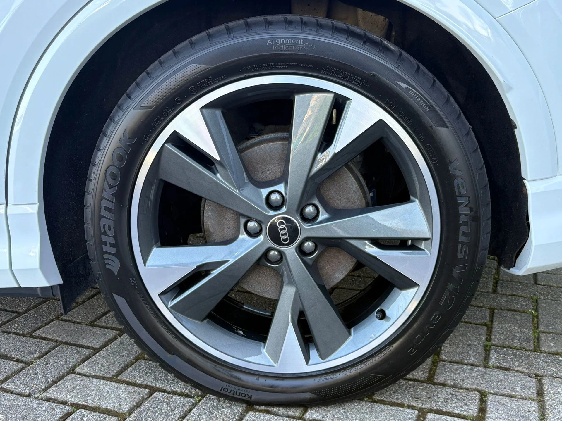 Hoofdafbeelding Audi Q4 Sportback e-tron