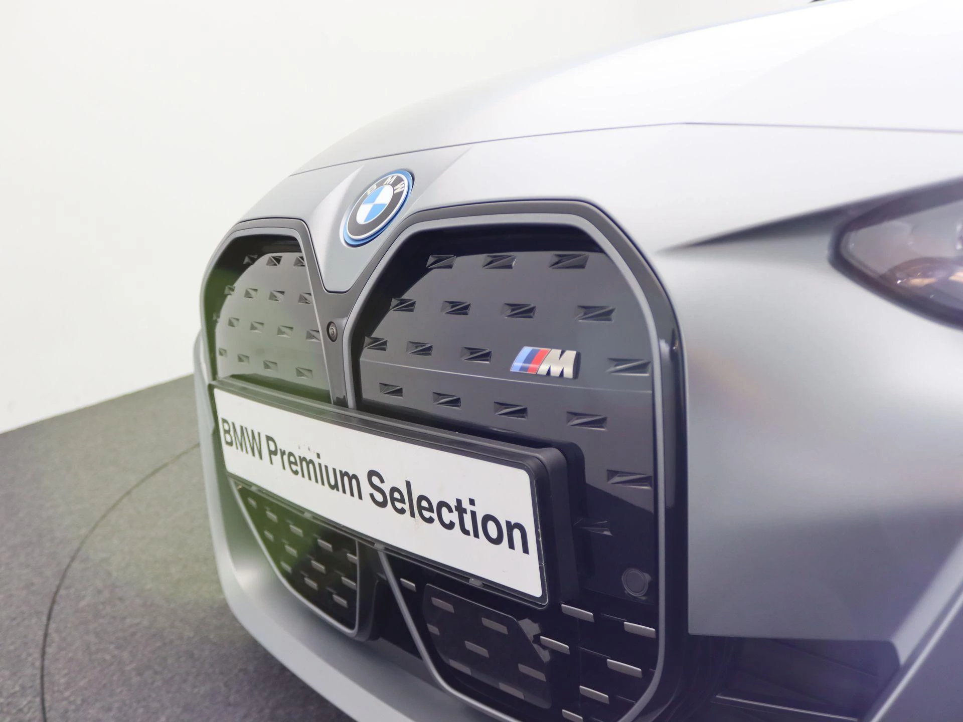 Hoofdafbeelding BMW i4