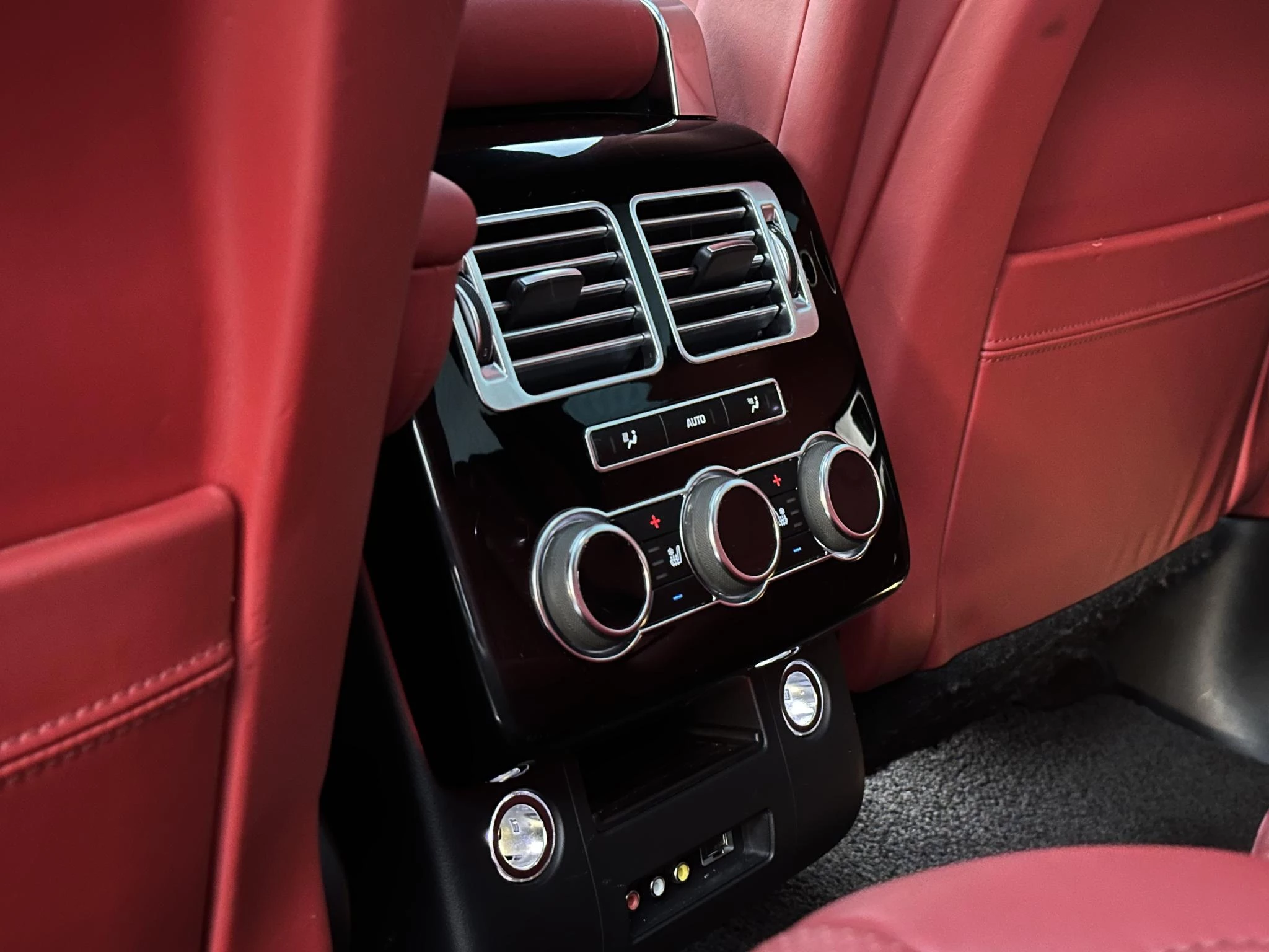 Hoofdafbeelding Land Rover Range Rover