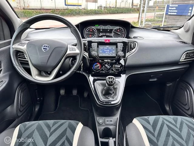 Hoofdafbeelding Lancia Ypsilon