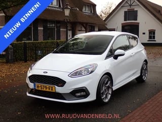 Ford Fiesta ST-3 200PK PERFORMANCE CARPLAY