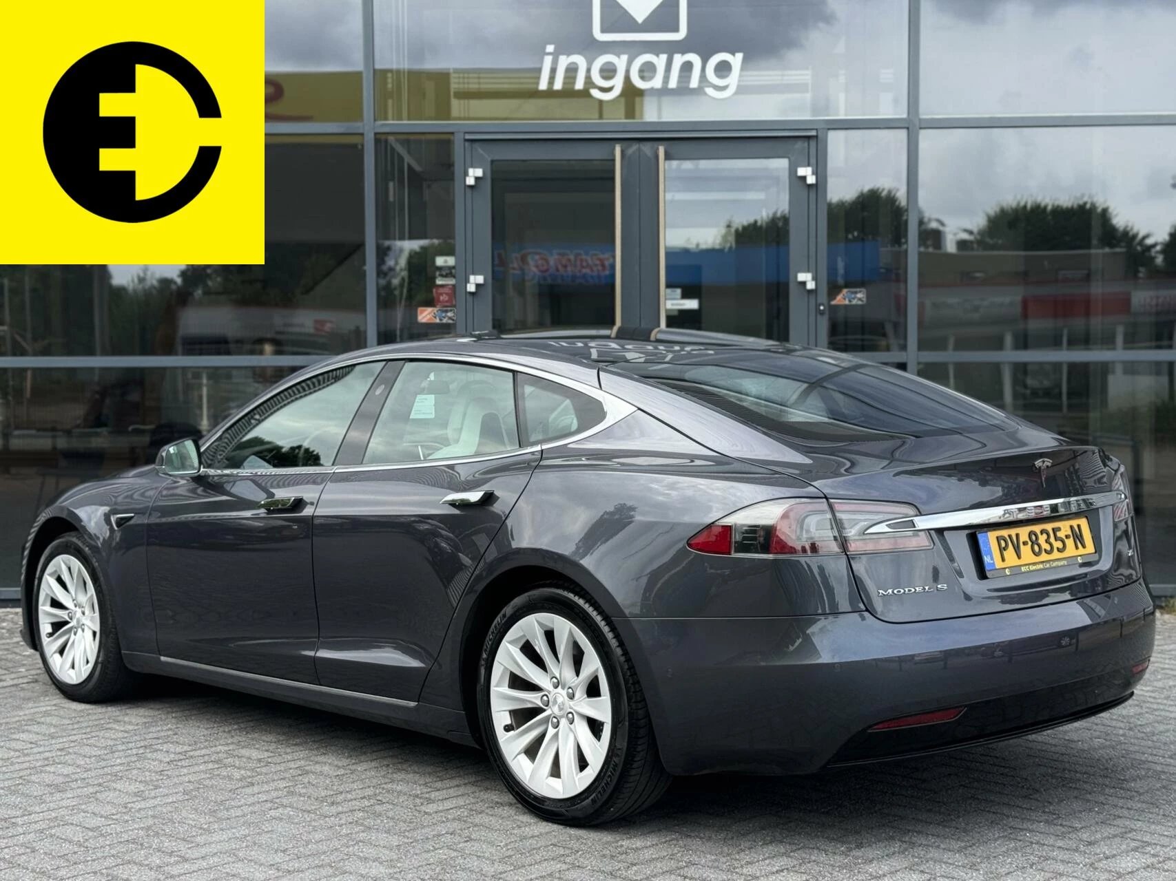 Hoofdafbeelding Tesla Model S