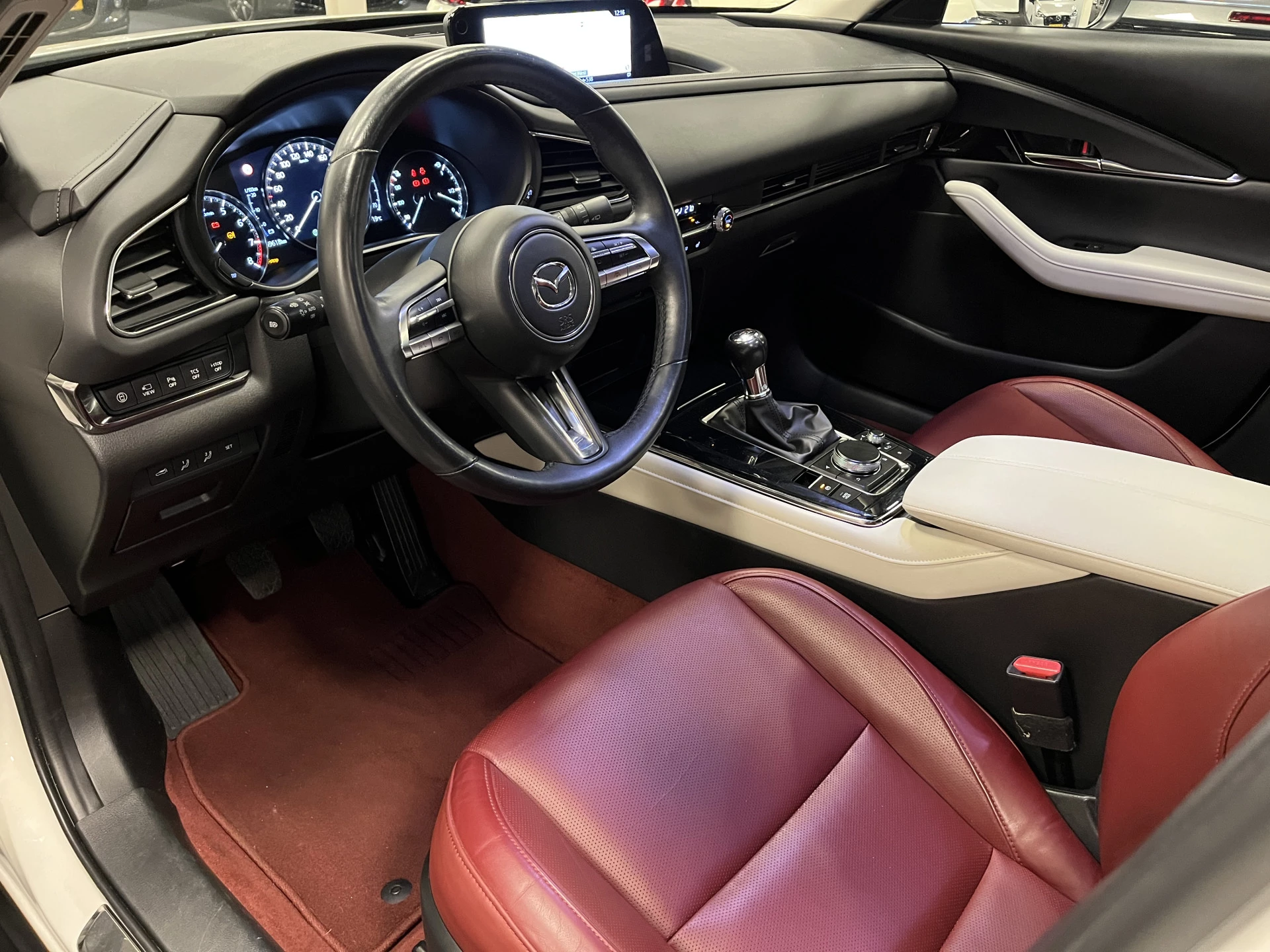 Hoofdafbeelding Mazda CX-30