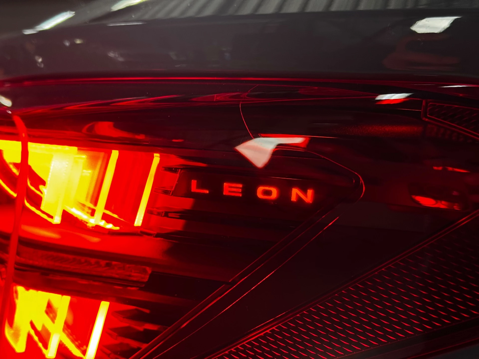 Hoofdafbeelding CUPRA Leon