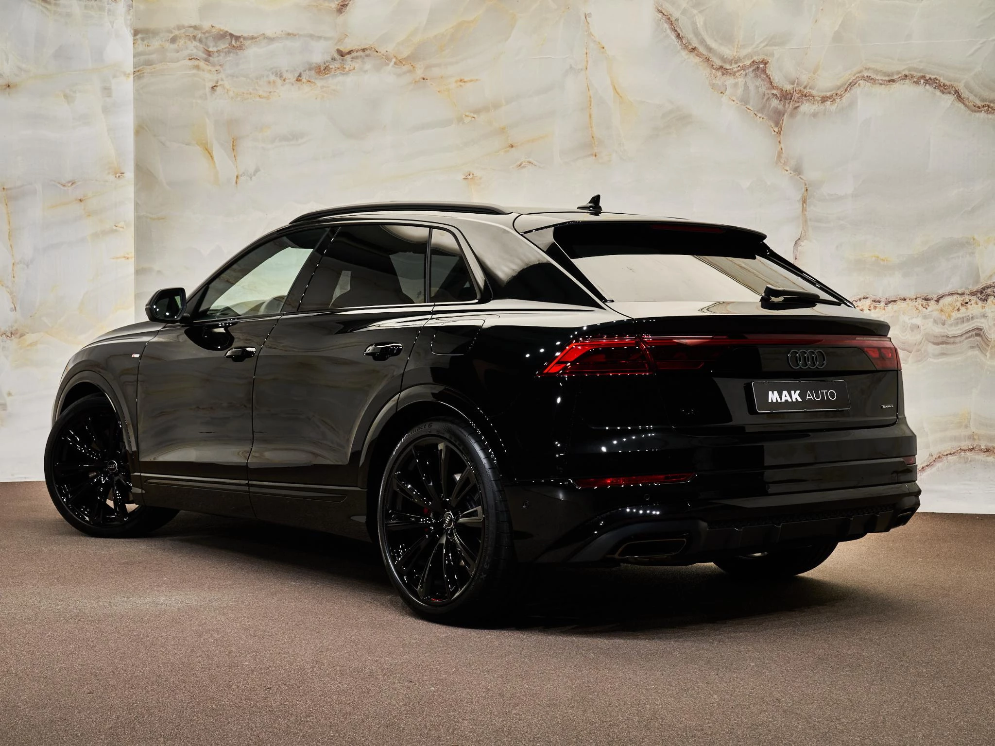 Hoofdafbeelding Audi Q8