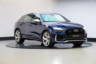 Audi Q8 4.0 TFSI RS Q8 quattro | B&O Advanced | Audi exclusive Leder | City | Tour | Parking | Panorama | Trekhaak | 23 Inch | Matrix |