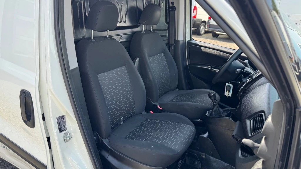 Hoofdafbeelding Opel Combo