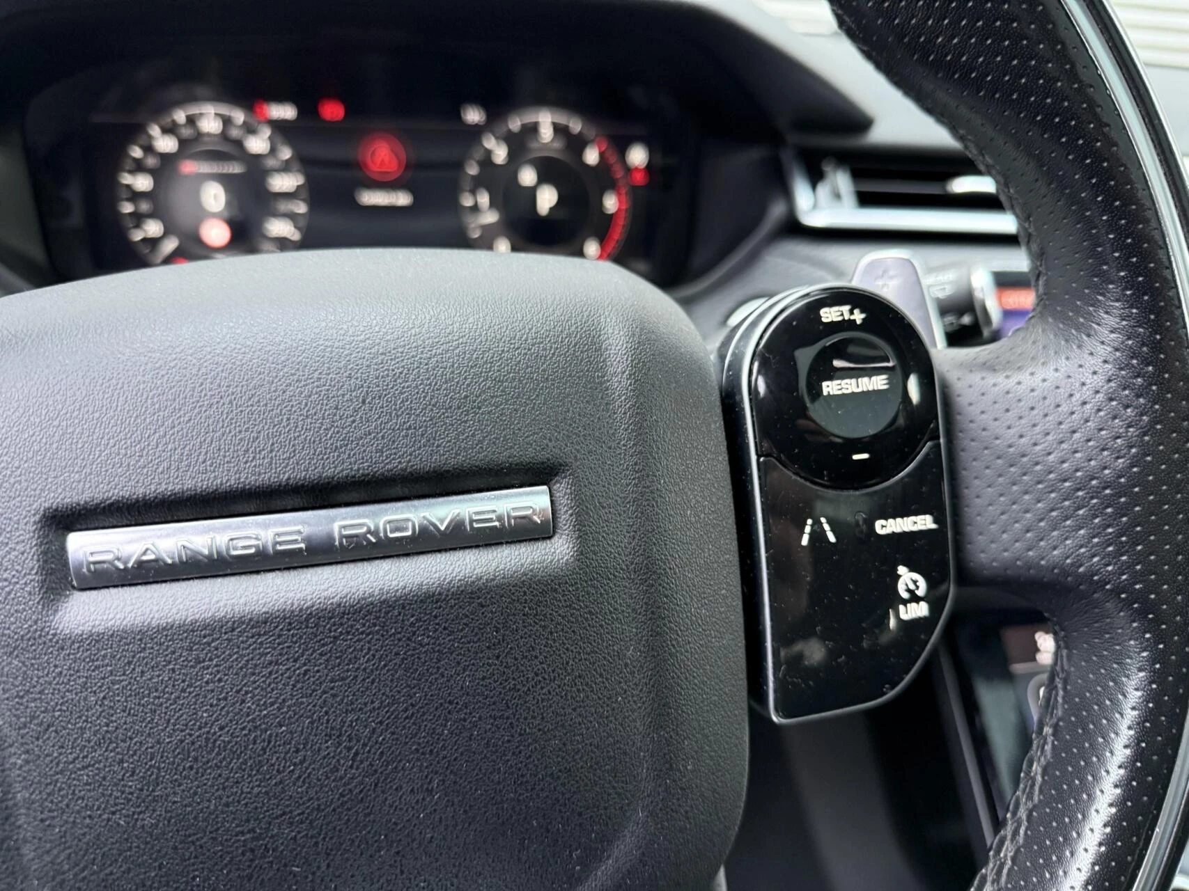 Hoofdafbeelding Land Rover Range Rover Velar