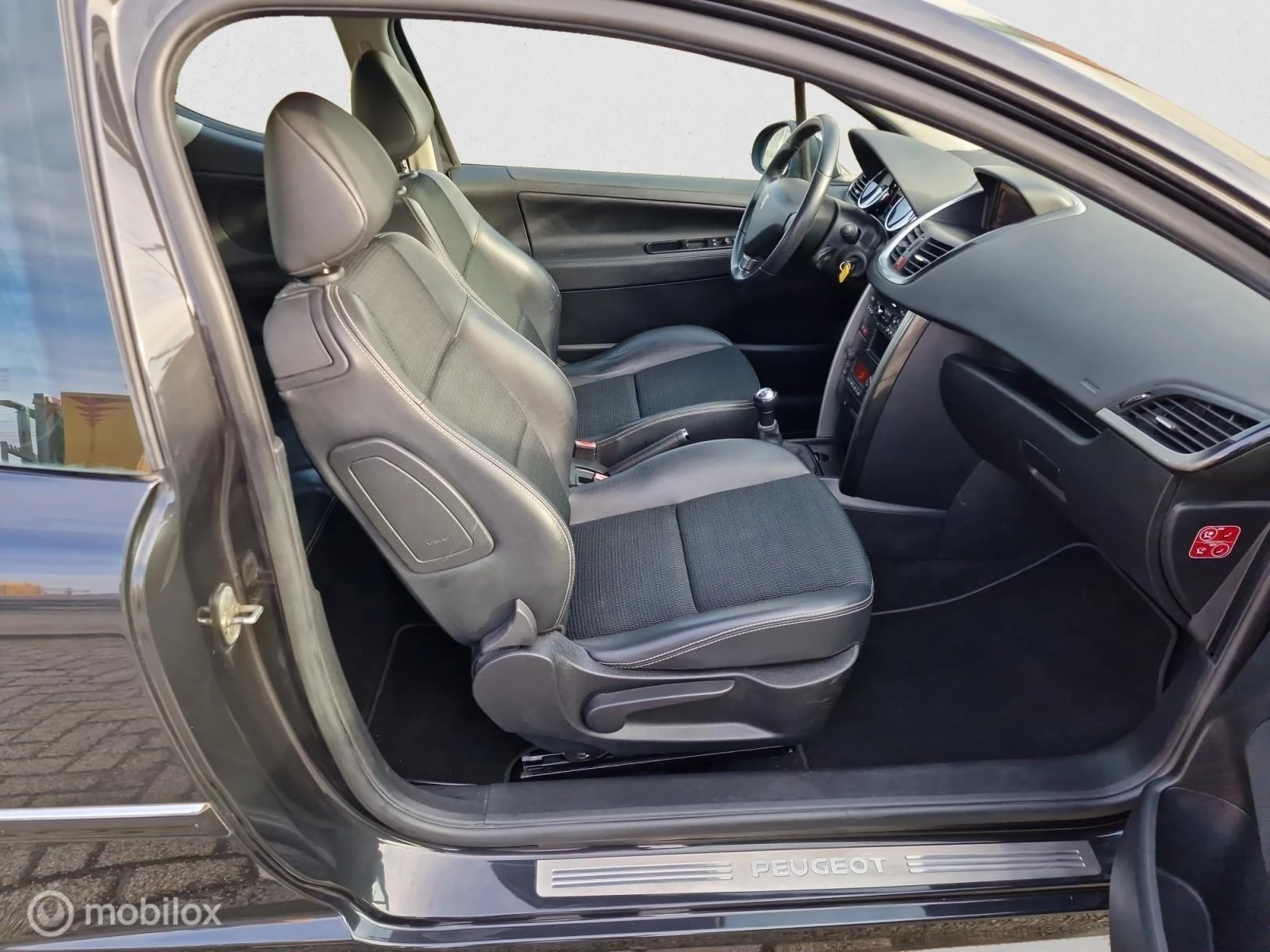 Hoofdafbeelding Peugeot 207