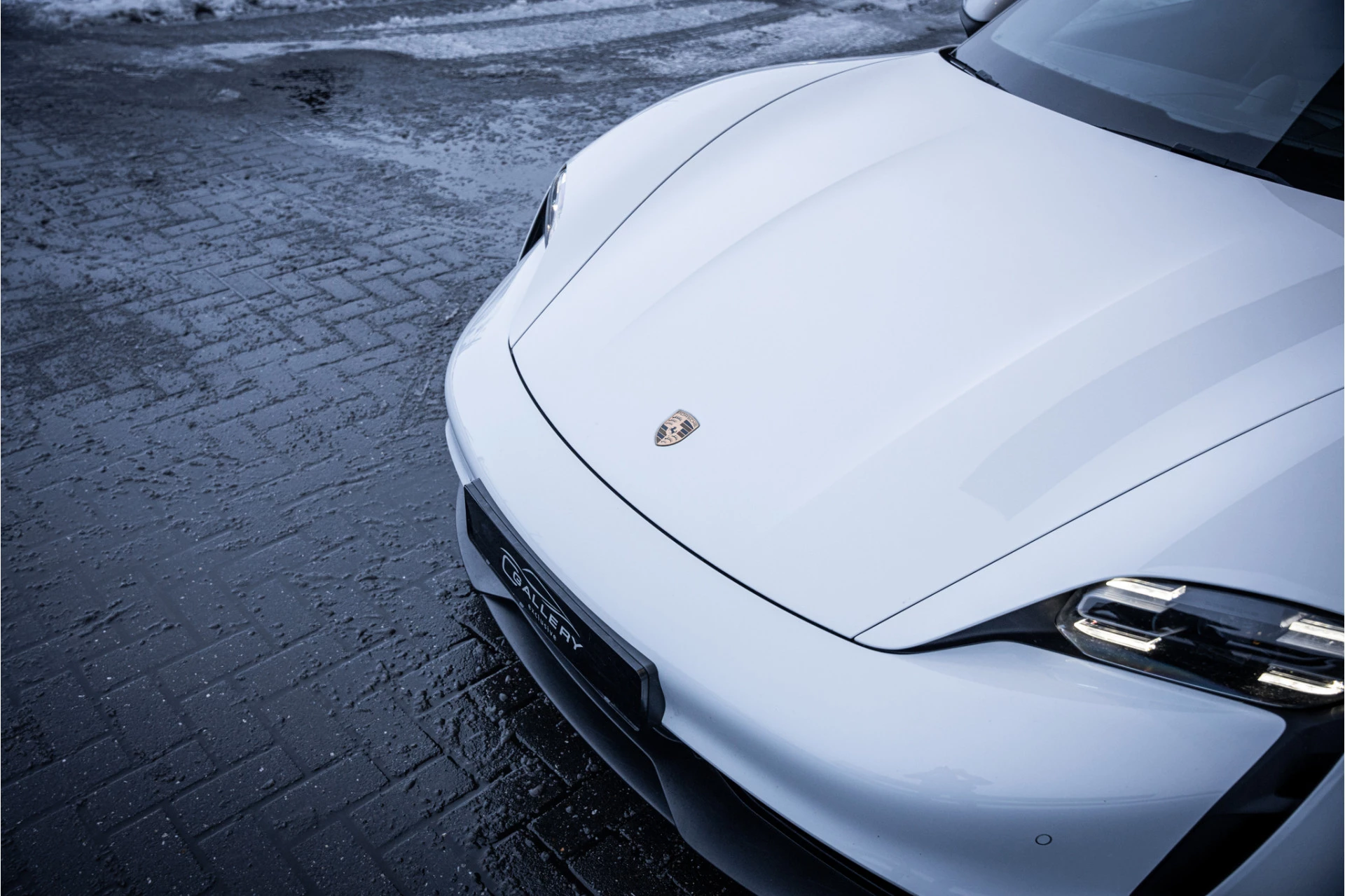 Hoofdafbeelding Porsche Taycan