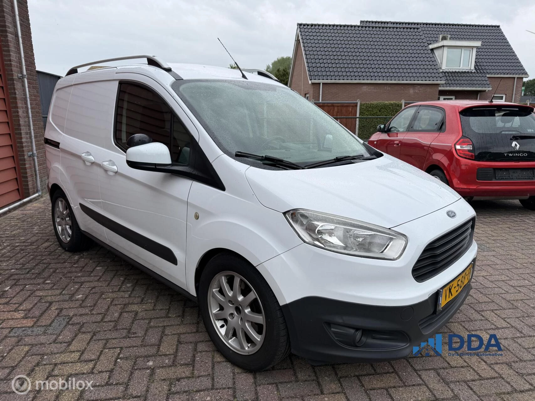 Hoofdafbeelding Ford Transit Courier