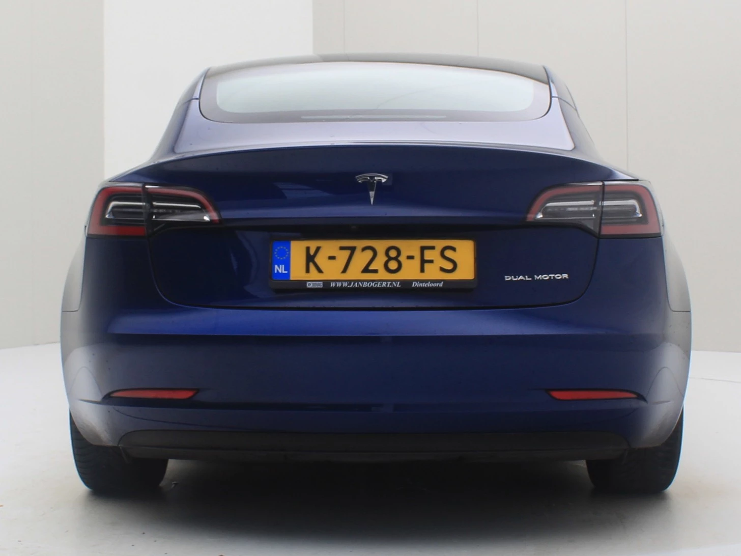 Hoofdafbeelding Tesla Model 3