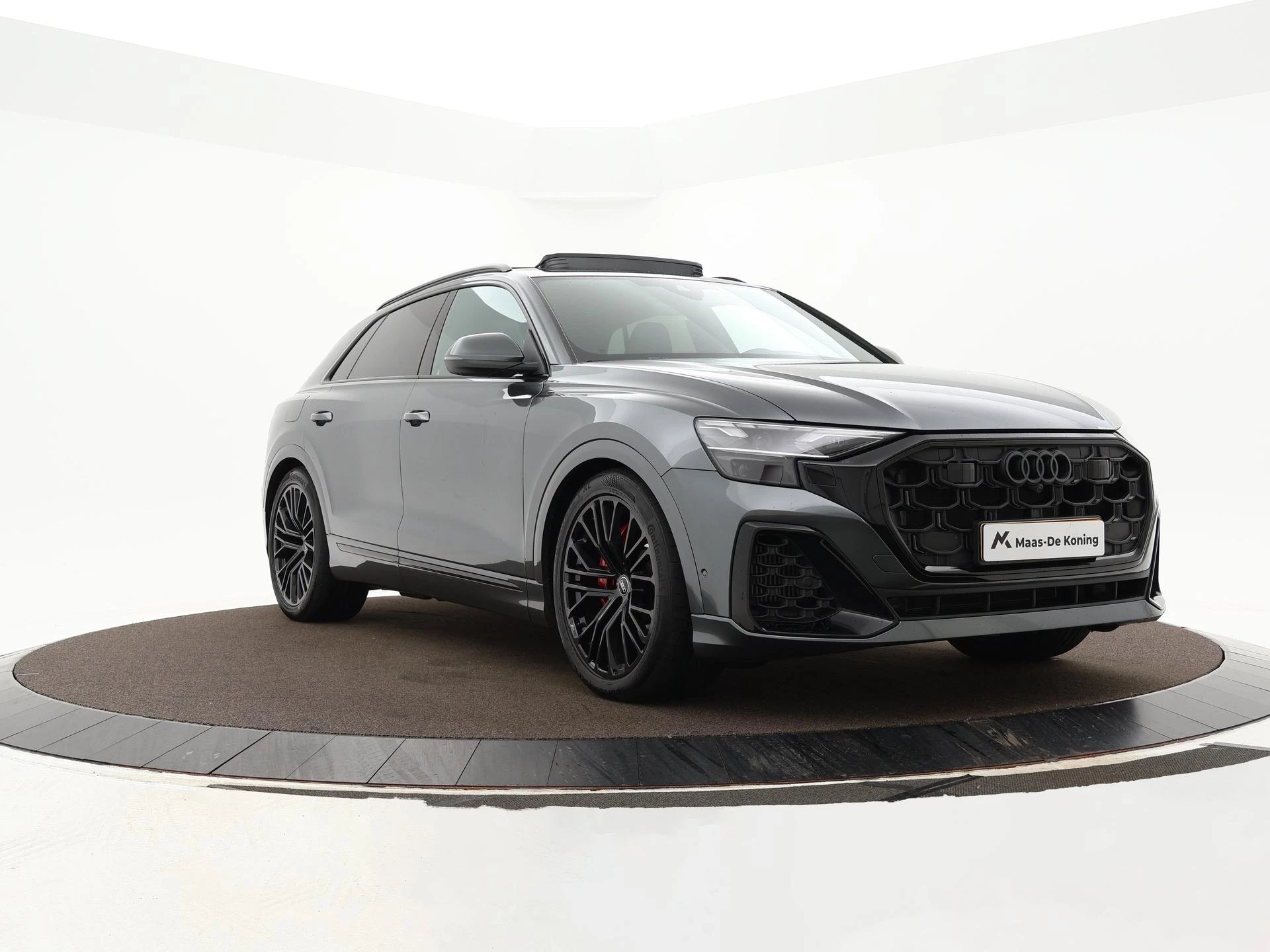 Hoofdafbeelding Audi Q8