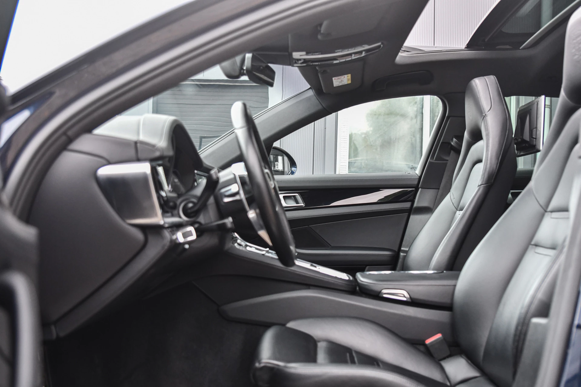 Hoofdafbeelding Porsche Panamera