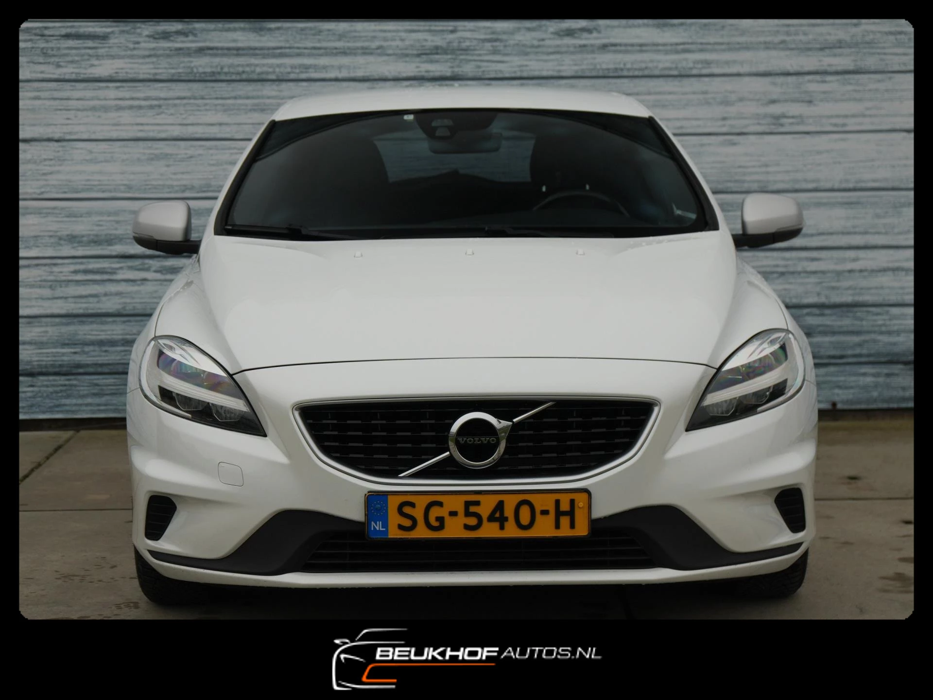 Hoofdafbeelding Volvo V40