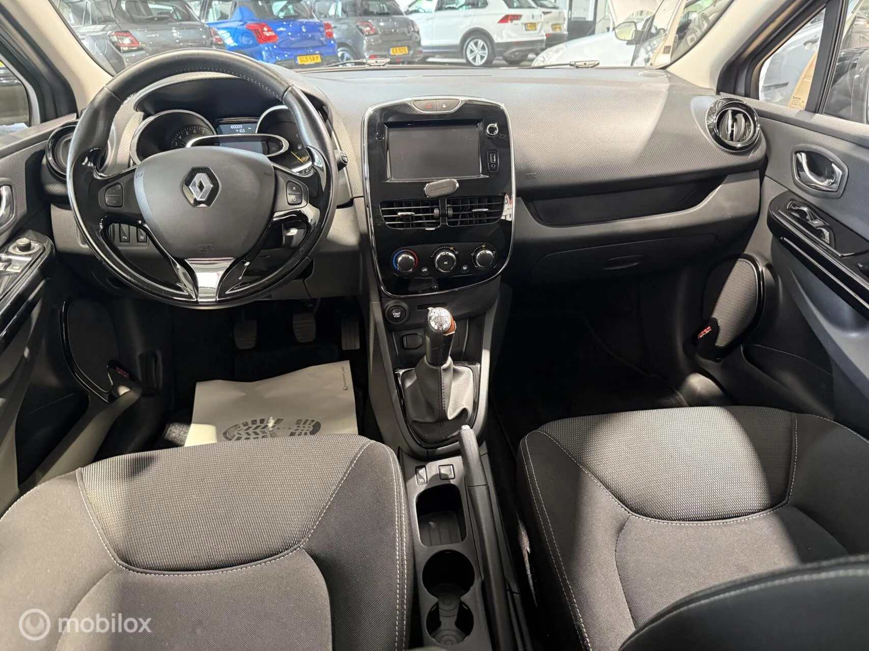 Hoofdafbeelding Renault Clio
