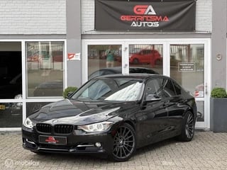 Hoofdafbeelding BMW 3 Serie BMW 3-serie 320i xDrive Upgrade Edition