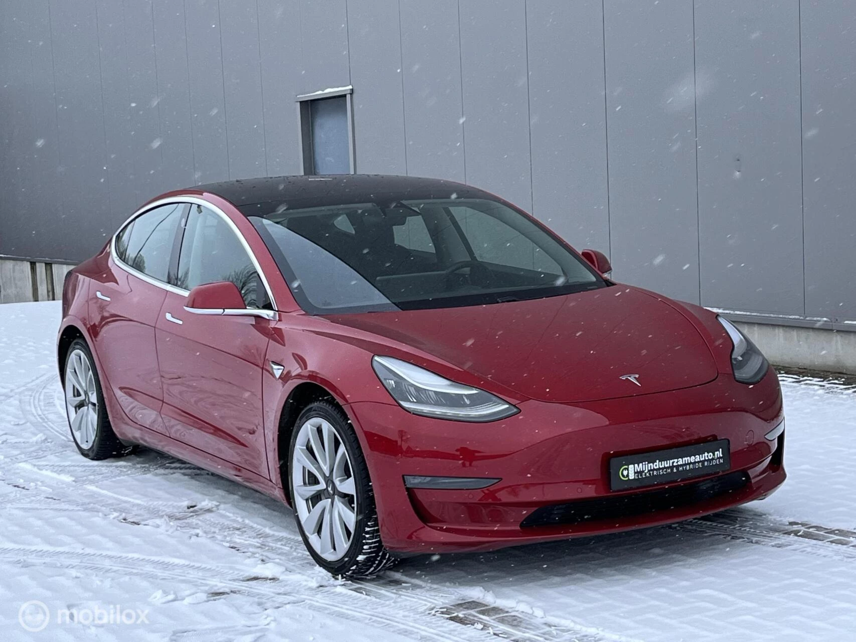 Hoofdafbeelding Tesla Model 3