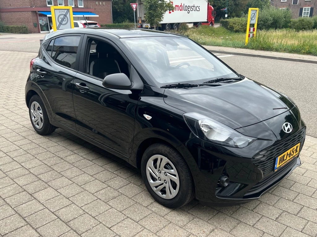 Hoofdafbeelding Hyundai i10