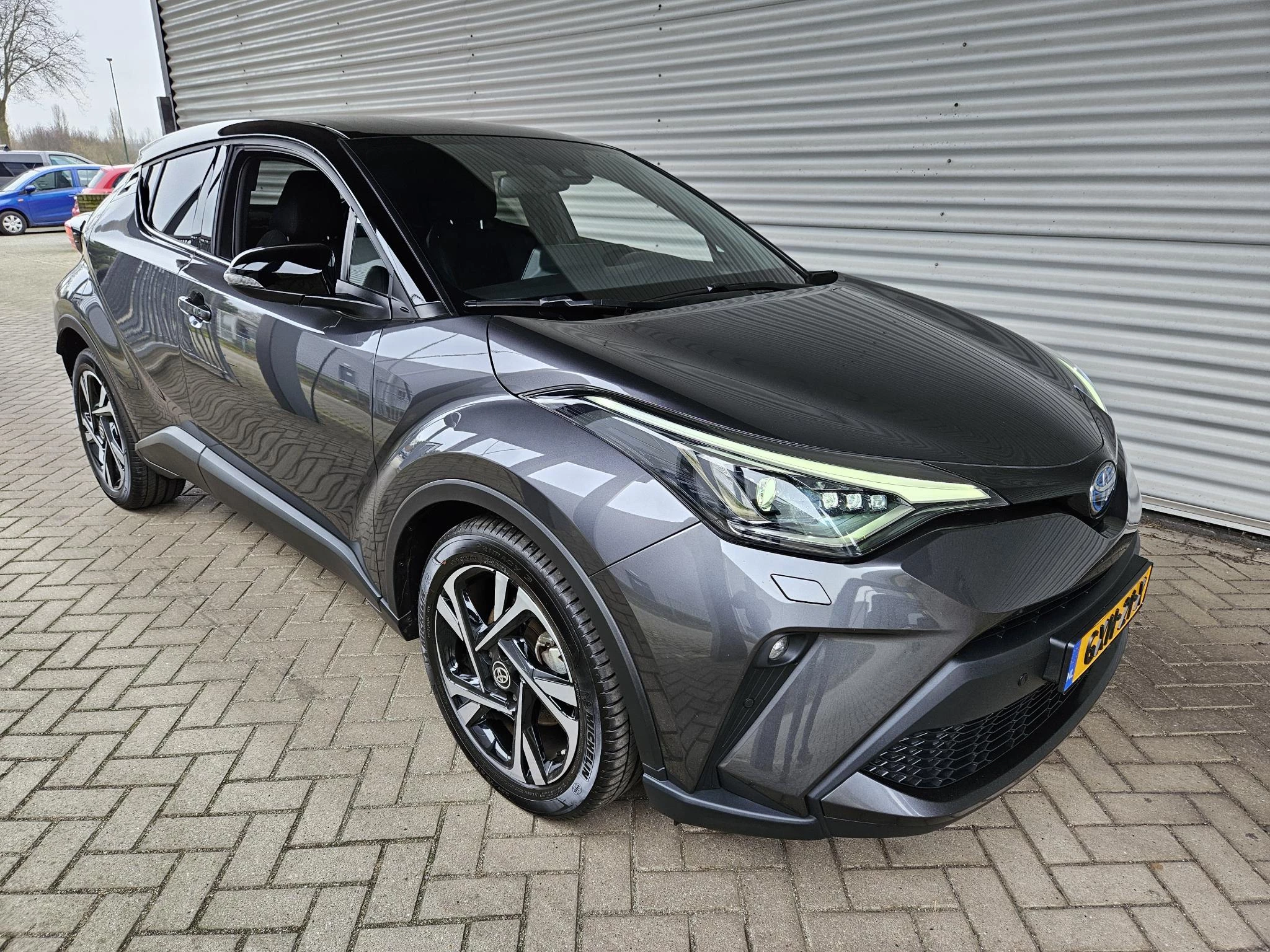 Hoofdafbeelding Toyota C-HR