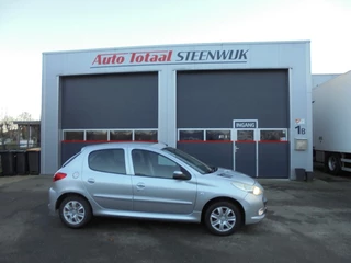 Hoofdafbeelding Peugeot 206+