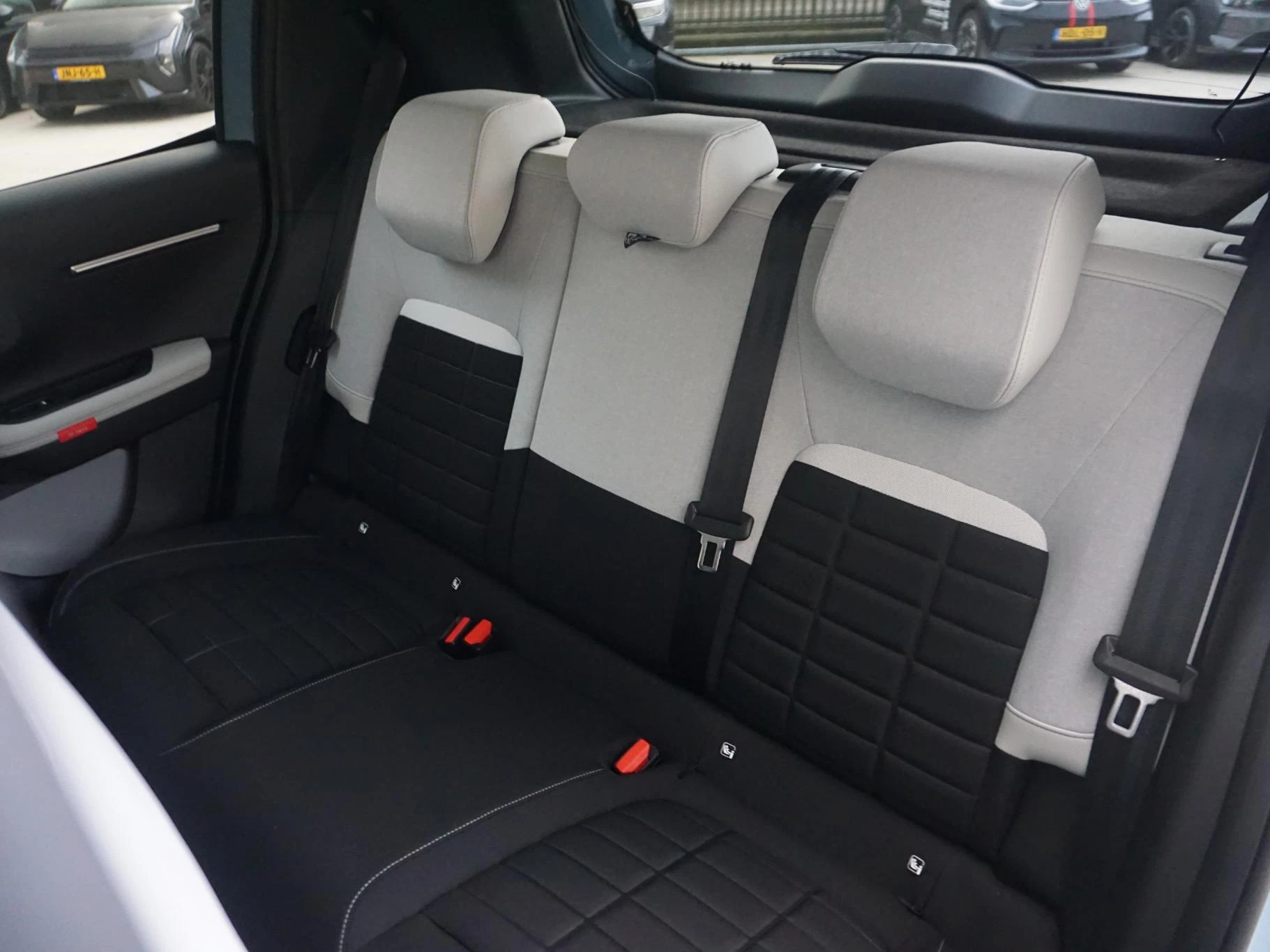 Hoofdafbeelding Citroën ë-C3