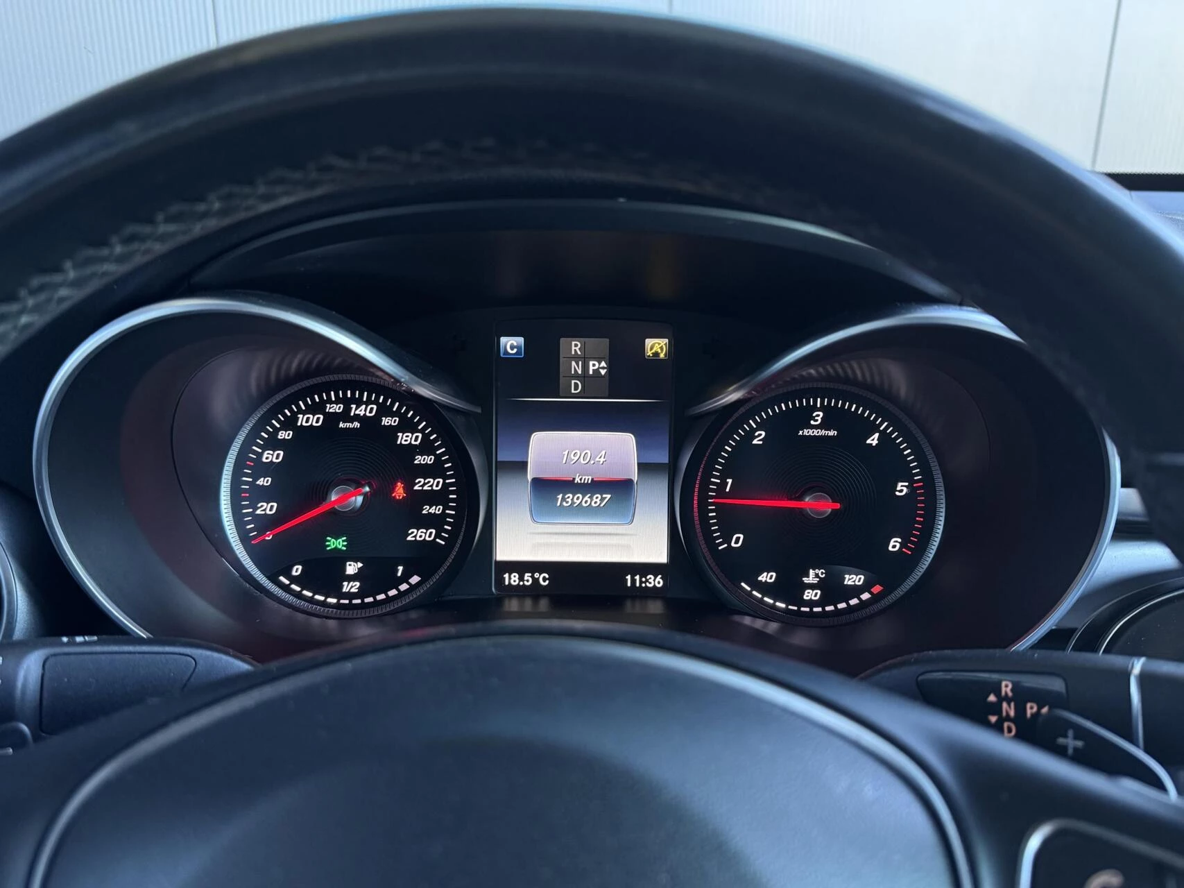 Hoofdafbeelding Mercedes-Benz GLC