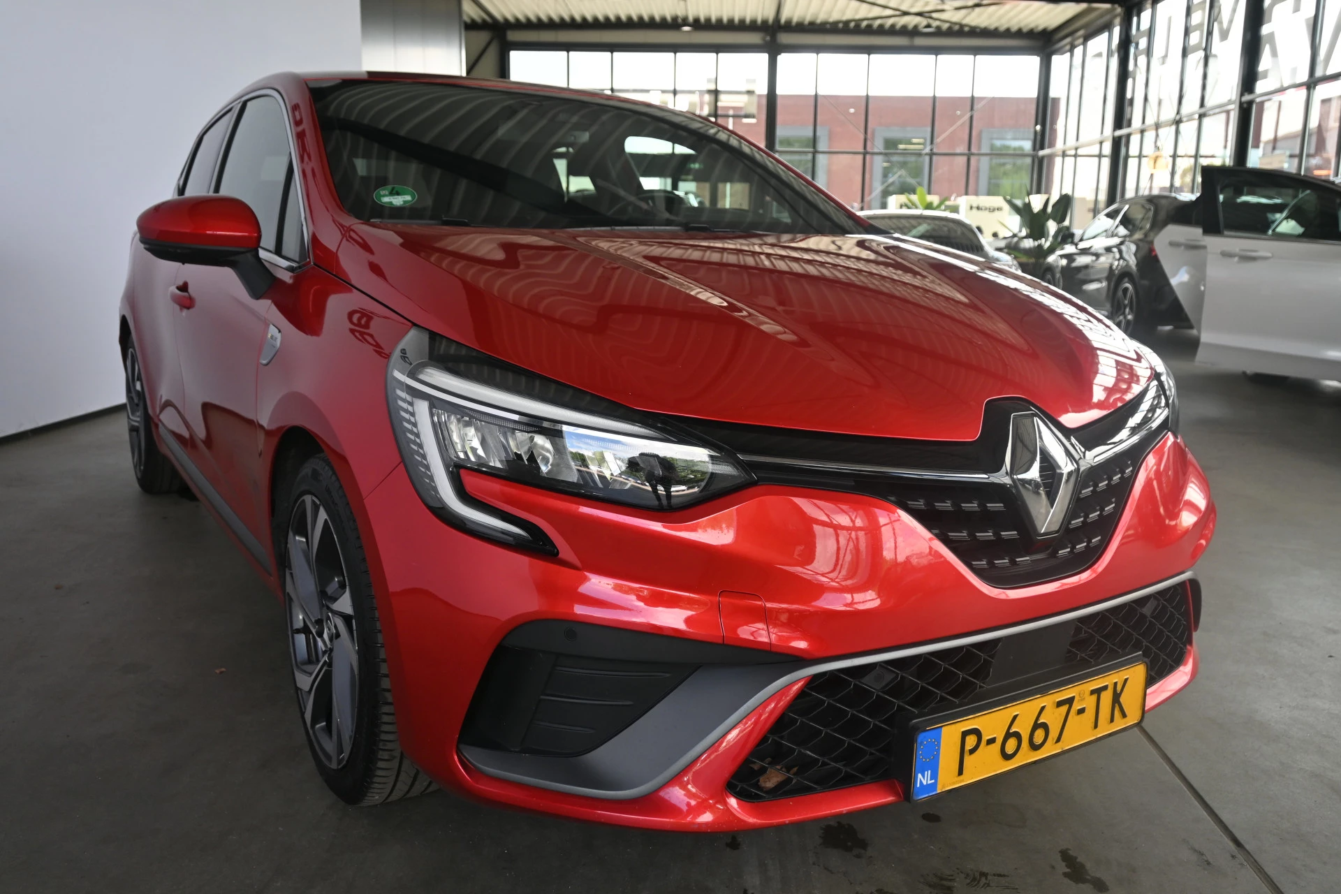 Hoofdafbeelding Renault Clio
